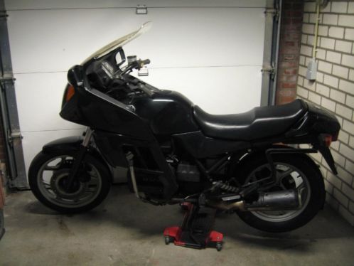 TK Mooie BMW K75RT