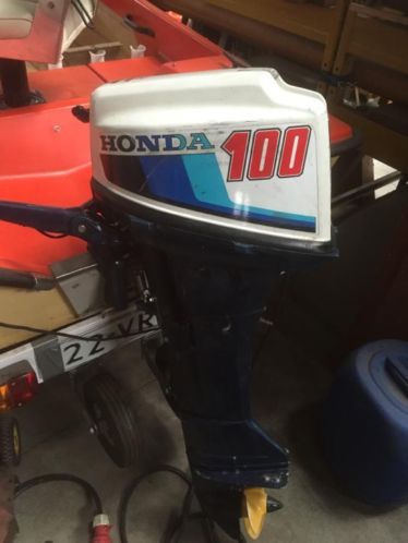 Tk zeer nette Honda 10 pk 4takt langstaart 