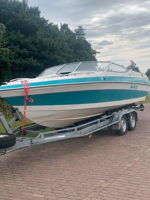 Tka mooie en snelle speedboot Wellcraft  5.0 V8