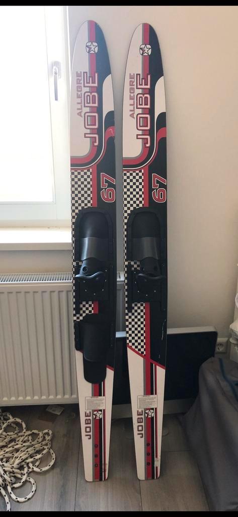 Tka set Jobe waterskis in zeer goede staat