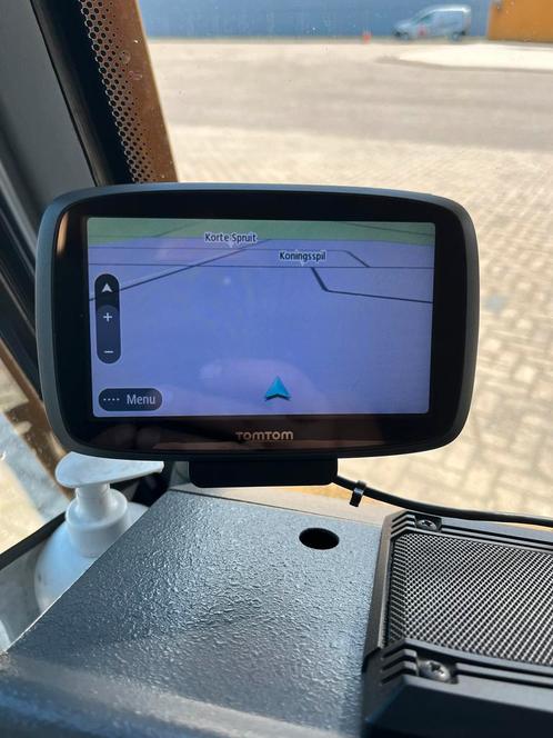 TomTom navigatie voor vrachtwagen, camper, bus en auto.