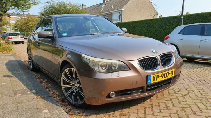 TOP 106.000KM BMW 525 AUT 2004 Bruin, nieuwstaat.