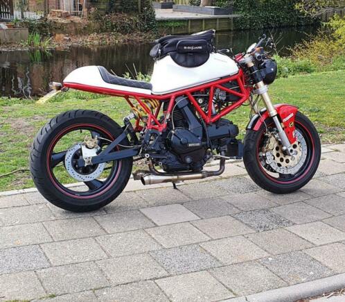 TOP STAAT Ducati 750ss 1995 cafe racer naked bike