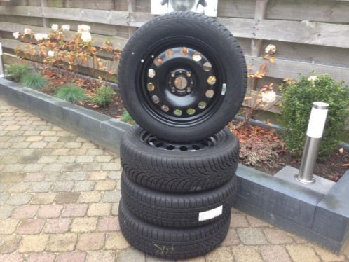 TOP Winterbanden set MINI COOPER 8MM Falken 17565 R15 4x100