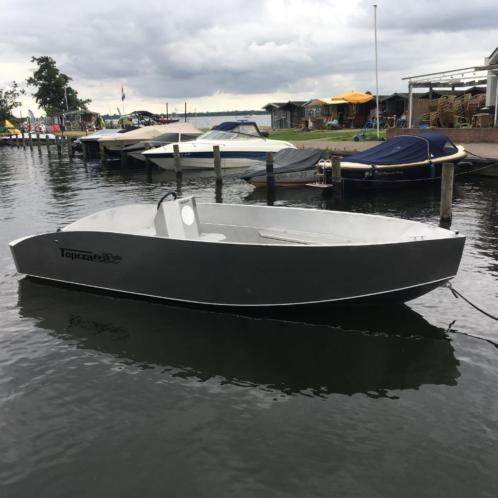 Topcraft 606 tender