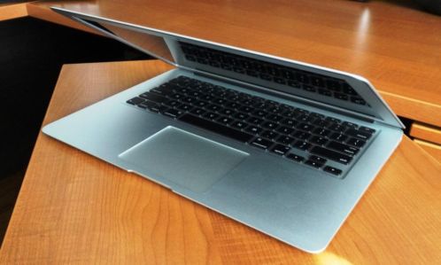 Topper Nieuwe Macbook Air 13 inch (2013 model) vanaf 25