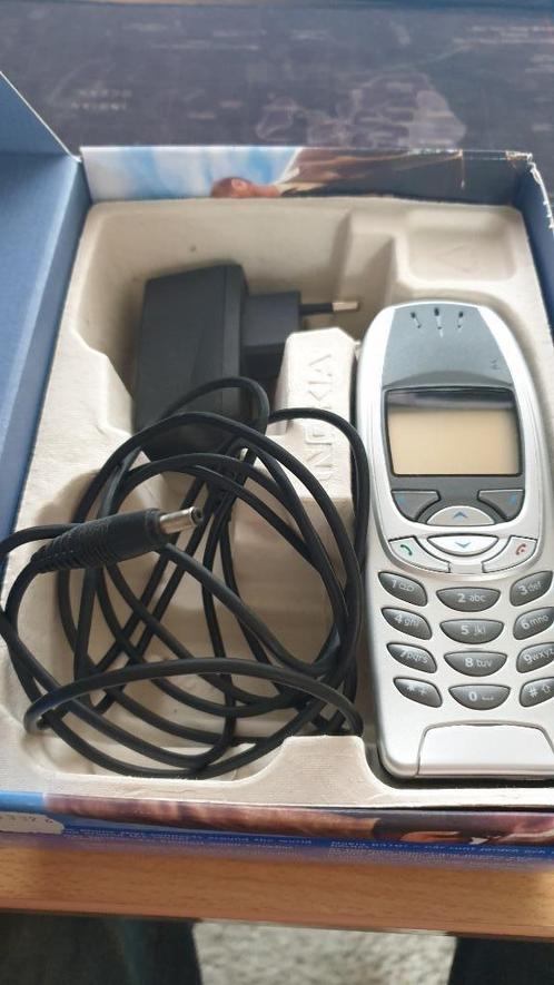 Toppertje Nokia 6310I