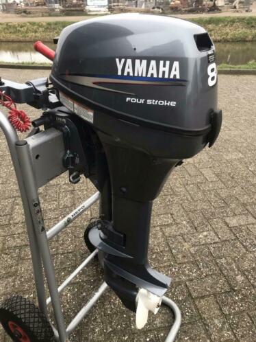Topstaat yamaha 8 pk 4 takt langstaart enz.enz