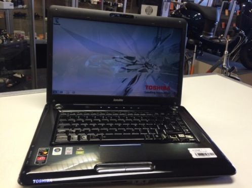 Toshiba Sattelite met lader  Used Products 