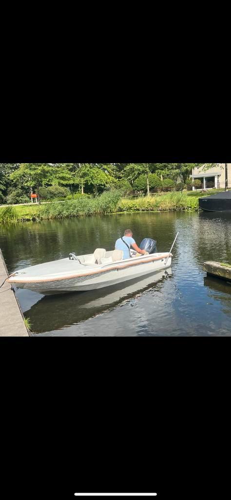 tourspeedboot inc trailer en motor (vaarklaar)