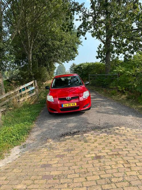 Toyota Auris 1.6 16V Vvt-i 5DR  3250 vaste prijs