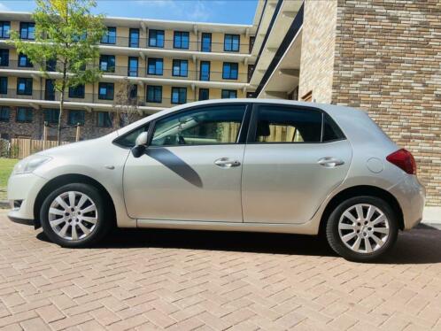 Toyota Auris 1.6 16V Vvt-i 5DR Terra 2007 Grijs 124pk