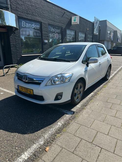 Toyota Auris 1.8 Full Hybrid 136PK 5D CVT 2012 Wit