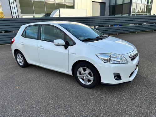 Toyota Auris 1.8 Full Hybrid 5DR CVT 2011 Wit, nieuwe APK