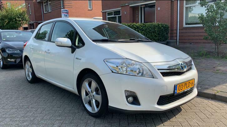 Toyota Auris 1.8 Full Hybrid Executive Leder 5DR CVT 2011