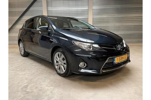 Toyota Auris 1.8 Hybrid 73KW 5D 2013 NAP