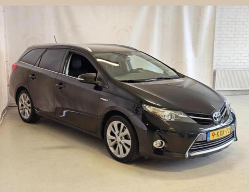 Toyota Auris 1.8 Hybrid Touring Sports CVT 2013 Zwart