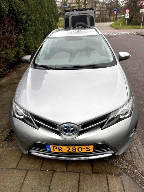 Toyota Auris 1.8 Hybrid Touring Sports CVT 2015 Grijs