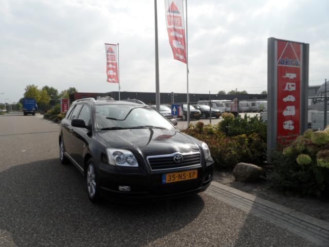 Toyota Avensis 1.8 VVTi Linea Luna