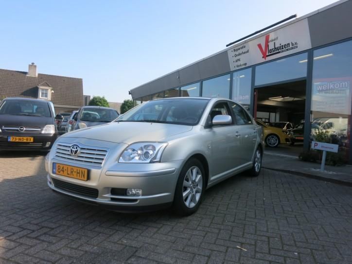 Toyota Avensis 1.8 VVTi Linea Luna automaat slechts 81502km