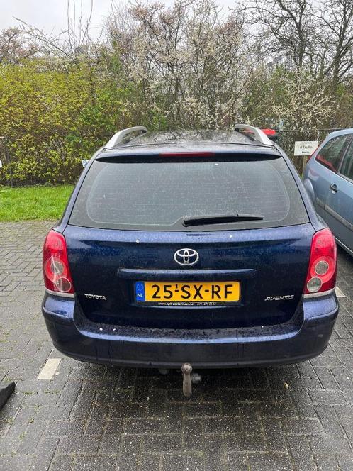 Toyota Avensis 2.0 16V Vvt-i Wagon 2006 Blauw