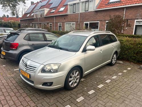 Toyota Avensis 2.0 16V Vvt-i Wagon 2007 Grijs