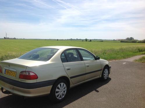 Toyota Avensis 2001 Beige