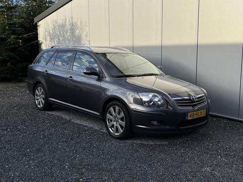 Toyota Avensis wagon 2.0 D-4D Luna Business  Leer  Navi 