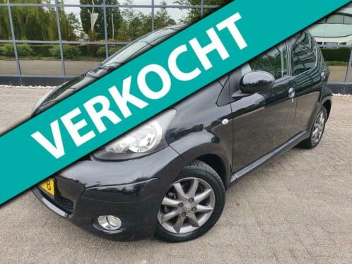Toyota Aygo 1.0-1 NavigatorNAPNAVIAPKAircoElkt ramen