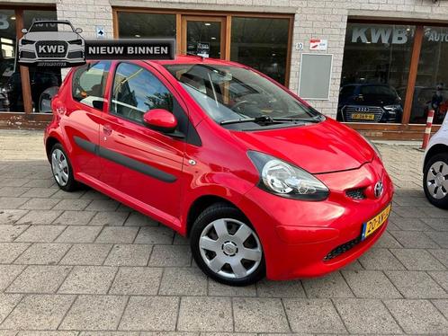 Toyota Aygo 1.0-12V 5Deurs Airco Nieuwe apk