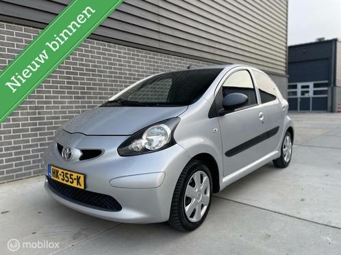 Toyota Aygo 1.0-12V  AIRCOAPKNette Auto5DrLage KM