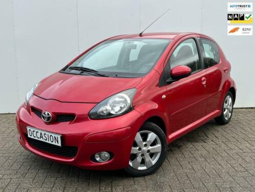 Toyota Aygo 1.0-12V Aspiration Red Leder bekleding Airco, Lu