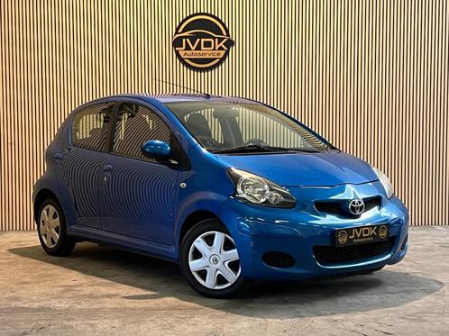 Toyota Aygo 1.0-12V Comfort 5-DEURS, AIRCO BOUWJAAR 2010