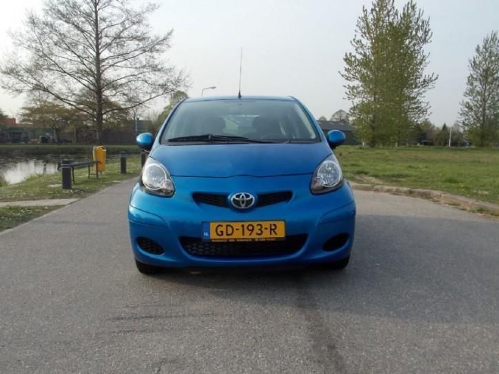 Toyota Aygo 1.0 - 12V Comfort  Elek-Pakket  5-DRS  NW APK