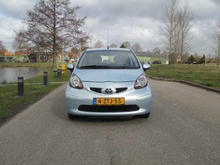 Toyota Aygo 1.0 - 12V  Elek-Pakket  5-DRS  NW APK