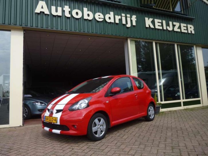 Toyota Aygo 1.0-12V Sport lichtmetaal,airco,elektr ramen