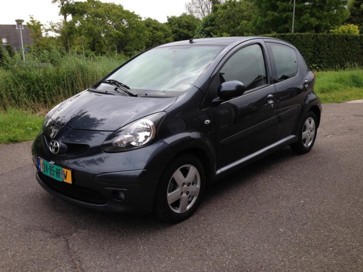 Toyota Aygo 1.0 12V VVT 5 Drs Antraciet Airco AUTOMAAT
