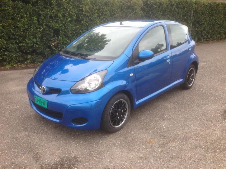 Toyota Aygo 1.0 12V VVT 5 Drs Blauw Full Option Airco