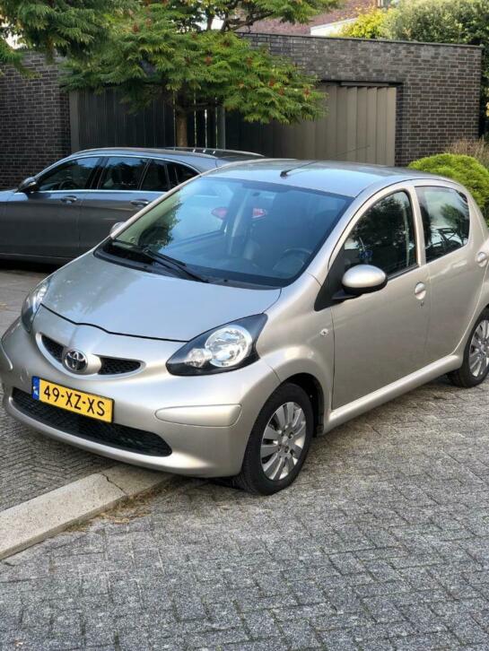 Toyota Aygo 1.0 12V Vvt-i 5DRS 2008 Beige