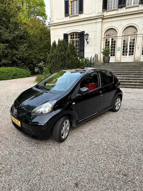 Toyota Aygo 1.0 12V Vvt-i 5DRS 2008 Zwart