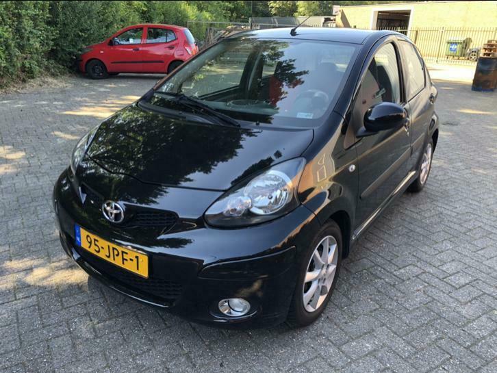 Toyota Aygo 1.0 12V Vvt-i 5DRS Aut. 1e eigenaar Apk 07-2020