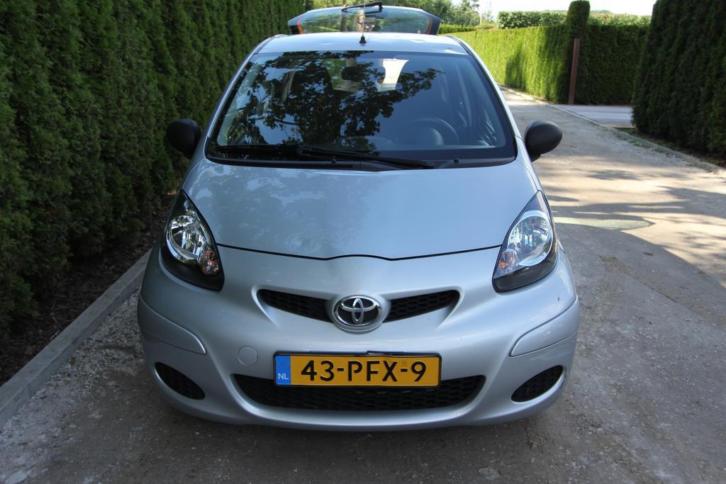 Toyota aygo 1.0 12v vvt-i 5drs bj2011 airco