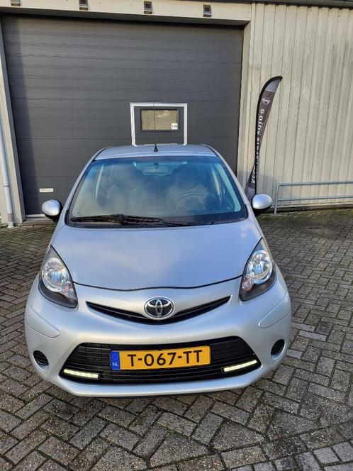 Toyota Aygo 1.0-12V VVT-i  Asporation 5-Drs. bj.2014  Airco