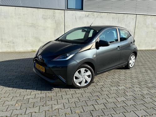 Toyota Aygo 1.0 12V Vvt-i Ddrs 2015 Grijs