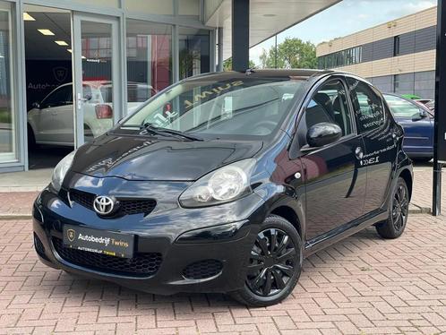 Toyota Aygo 1.0-12V5drsairconieuw koppeling (bj 2009)