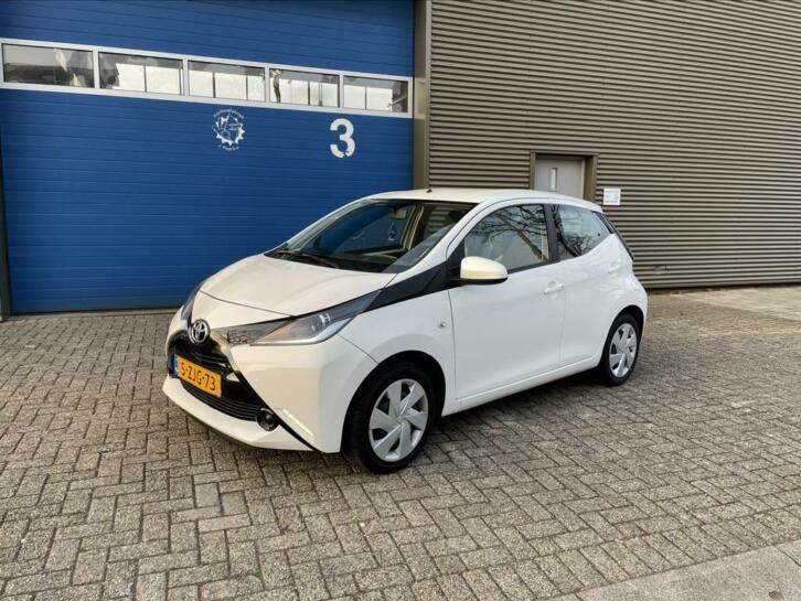 Toyota Aygo 1.0  VOL OPTIES  ORIGINEEL NEDERLANDS