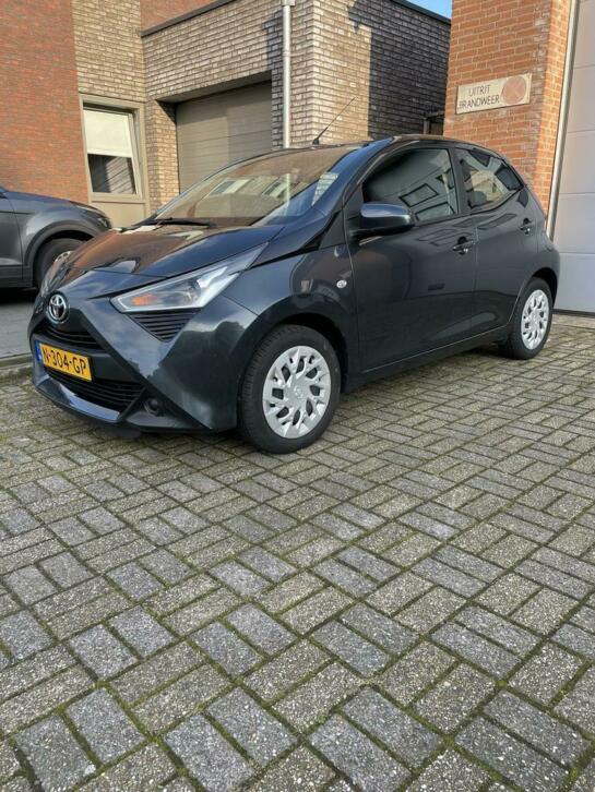 Toyota Aygo 1.0 Vvt-i 5Deurs, 2018 slechts 15000km