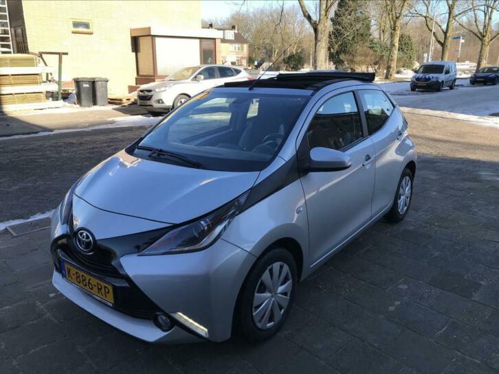 Toyota Aygo 1.0 Vvt-i 69pk 5D 2017 OPENDAK 