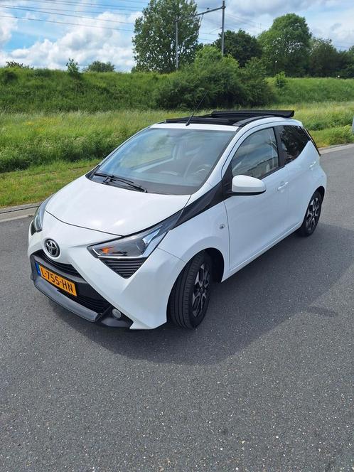 Toyota Aygo 1.0 Vvt-i 72pk 5D 2021 Wit