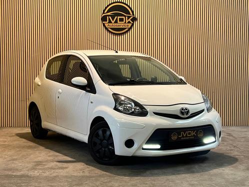 Toyota Aygo 1.0 VVT-i Aspiration 5 - DEURS, AIRCO, LED, ELEC